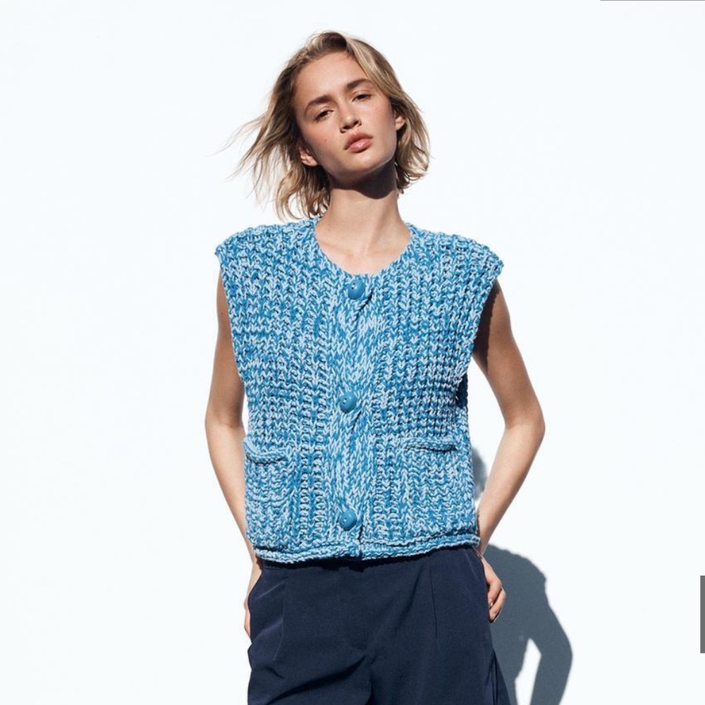 Zara chunky blue vest